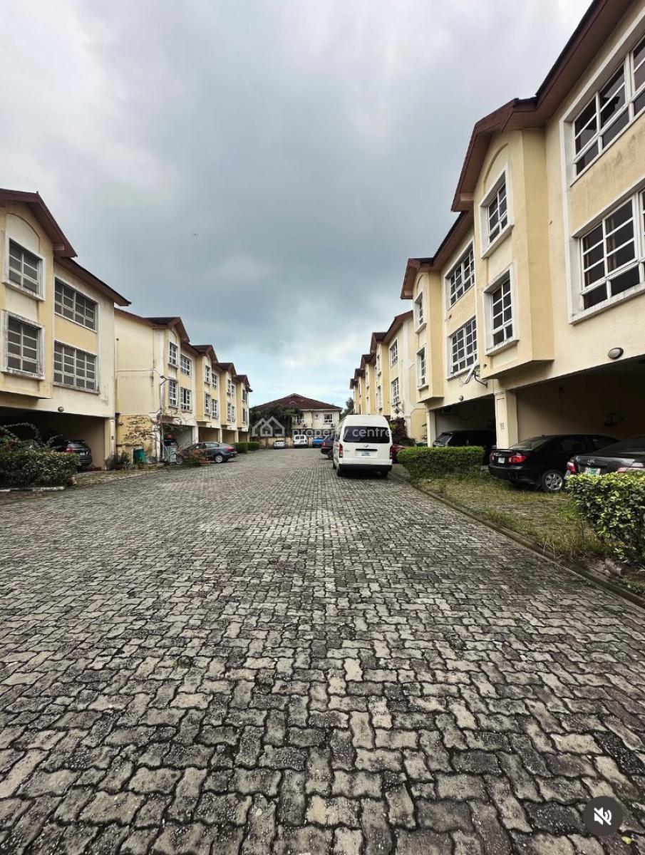 5 Bedroom Terrace Duplex, Chevron, Lekki, Lagos, Terraced Duplex for Sale