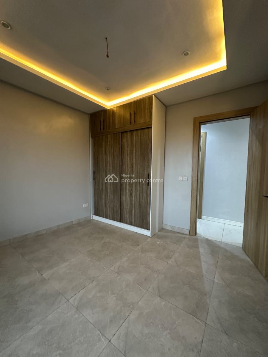 3 Bedroom Flat, Off Admiralty Way, Lekki Phase 1, Lekki, Lagos, Flat / Apartment for Rent