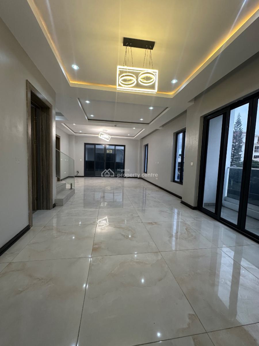 3 Bedroom Flat, Off Admiralty Way, Lekki Phase 1, Lekki, Lagos, Flat / Apartment for Rent