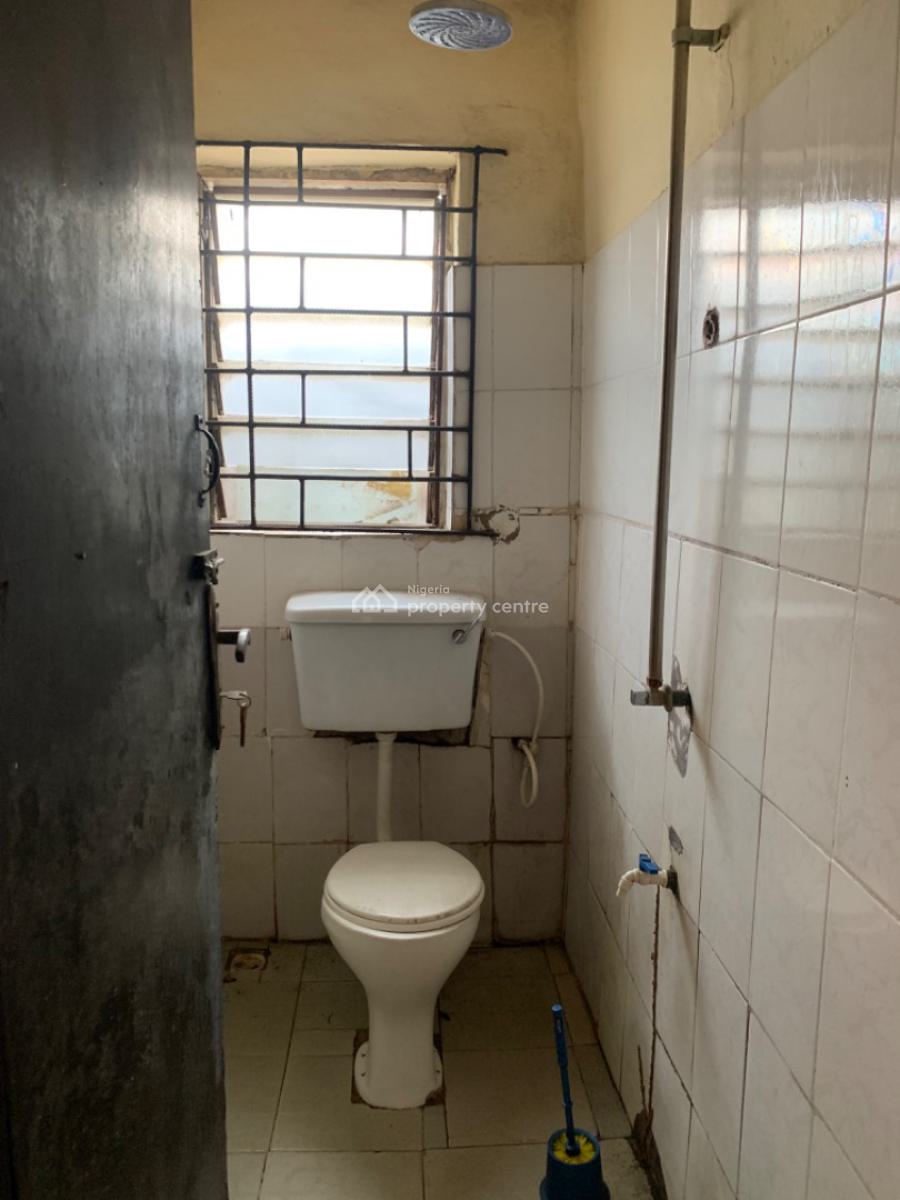Luxury Mini Flat, Gra Phase 1, Magodo, Lagos, Mini Flat (room and Parlour) for Rent