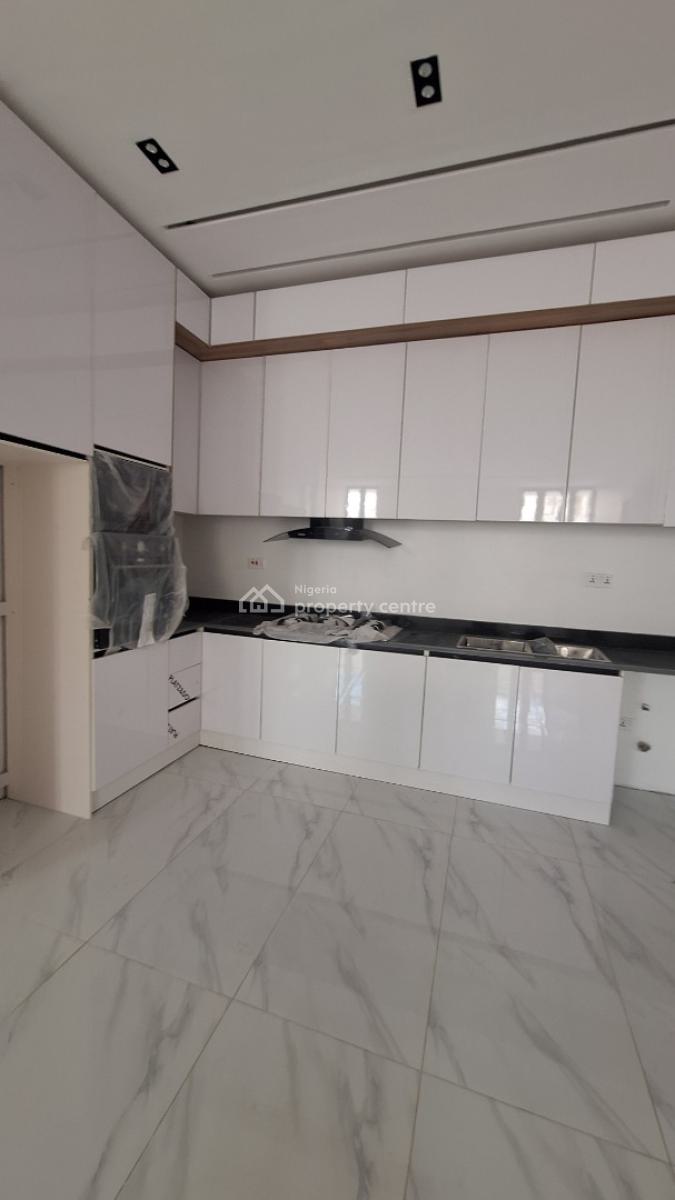 2 Bedroom Apartment, Off T.f Kuboye, Lekki Phase 1, Lekki, Lagos, Flat / Apartment for Sale