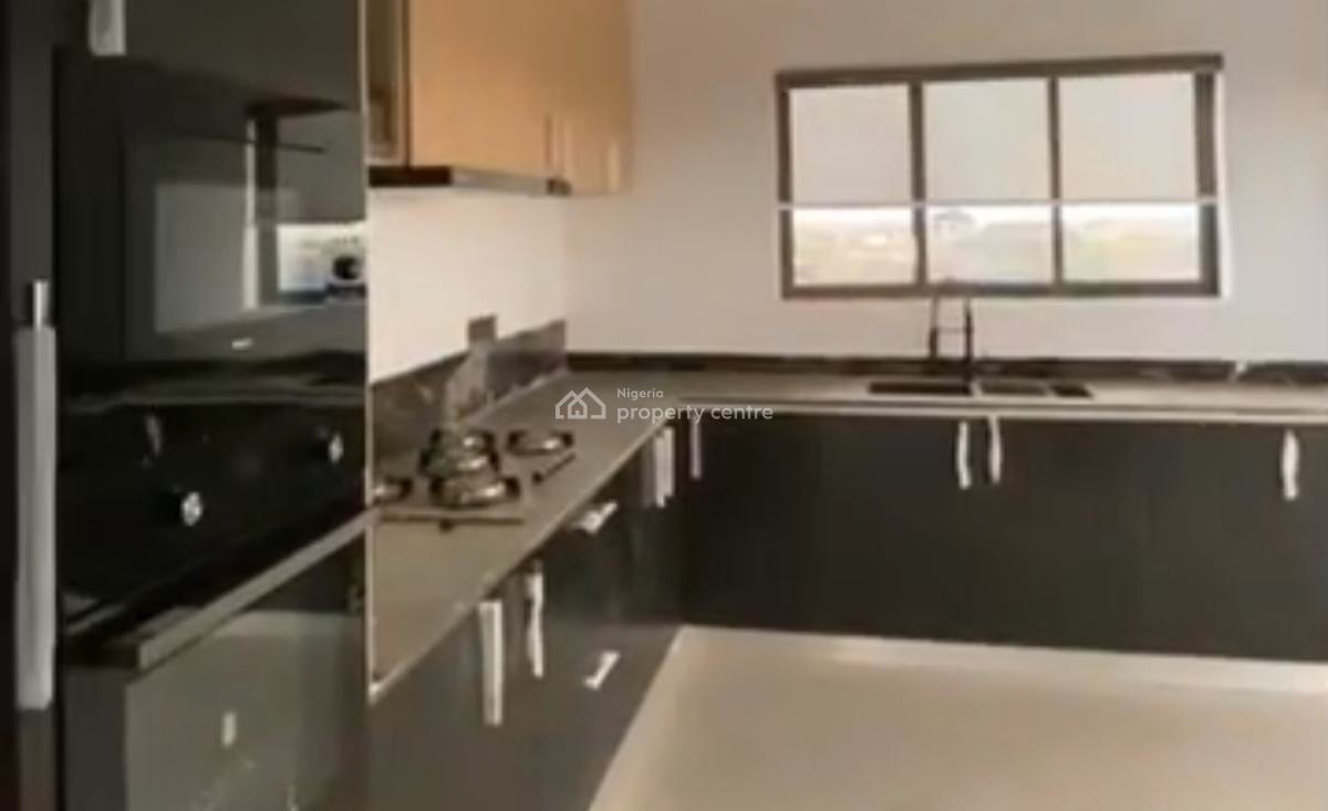 Luxury & Spacious 3 Bedroom Penthouse Apartment Serviced with Elevator, Ifako, Gbagada, Lagos, Flat / Apartment for Sale