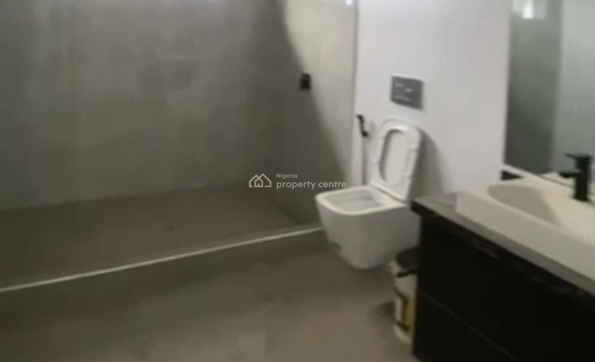 Luxury & Spacious 3 Bedroom Penthouse Apartment Serviced with Elevator, Ifako, Gbagada, Lagos, Flat / Apartment for Sale