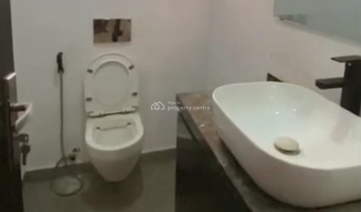 Luxury & Spacious 3 Bedroom Penthouse Apartment Serviced with Elevator, Ifako, Gbagada, Lagos, Flat / Apartment for Sale