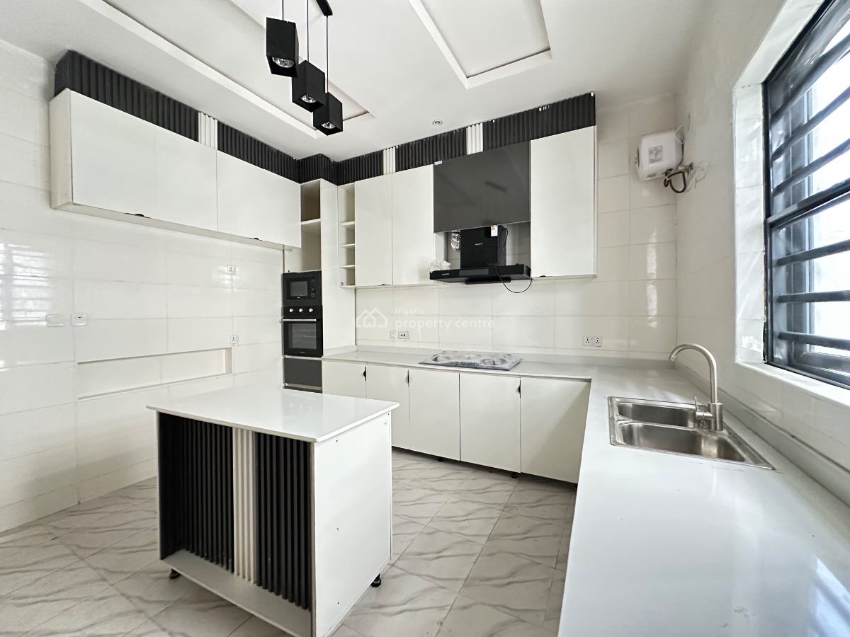 Elegant & Serviced Four Bedroom Semi-detached Duplex with Bq, Vgc, Lekki, Lagos, Semi-detached Duplex for Sale