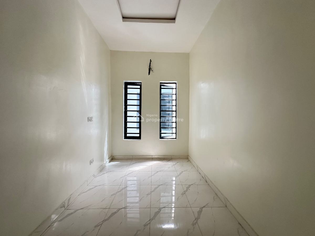 Elegant & Serviced Four Bedroom Semi-detached Duplex with Bq, Vgc, Lekki, Lagos, Semi-detached Duplex for Sale