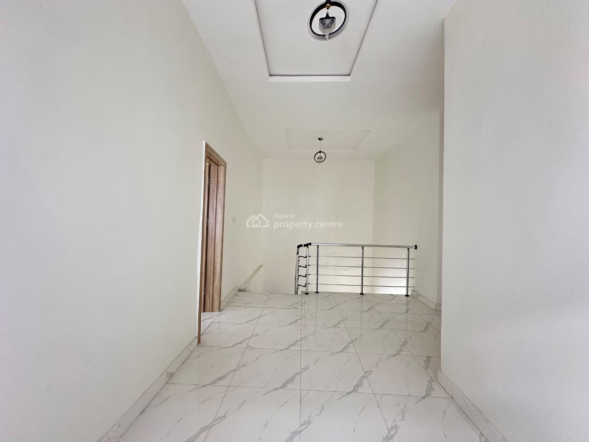 Elegant & Serviced Four Bedroom Semi-detached Duplex with Bq, Vgc, Lekki, Lagos, Semi-detached Duplex for Sale