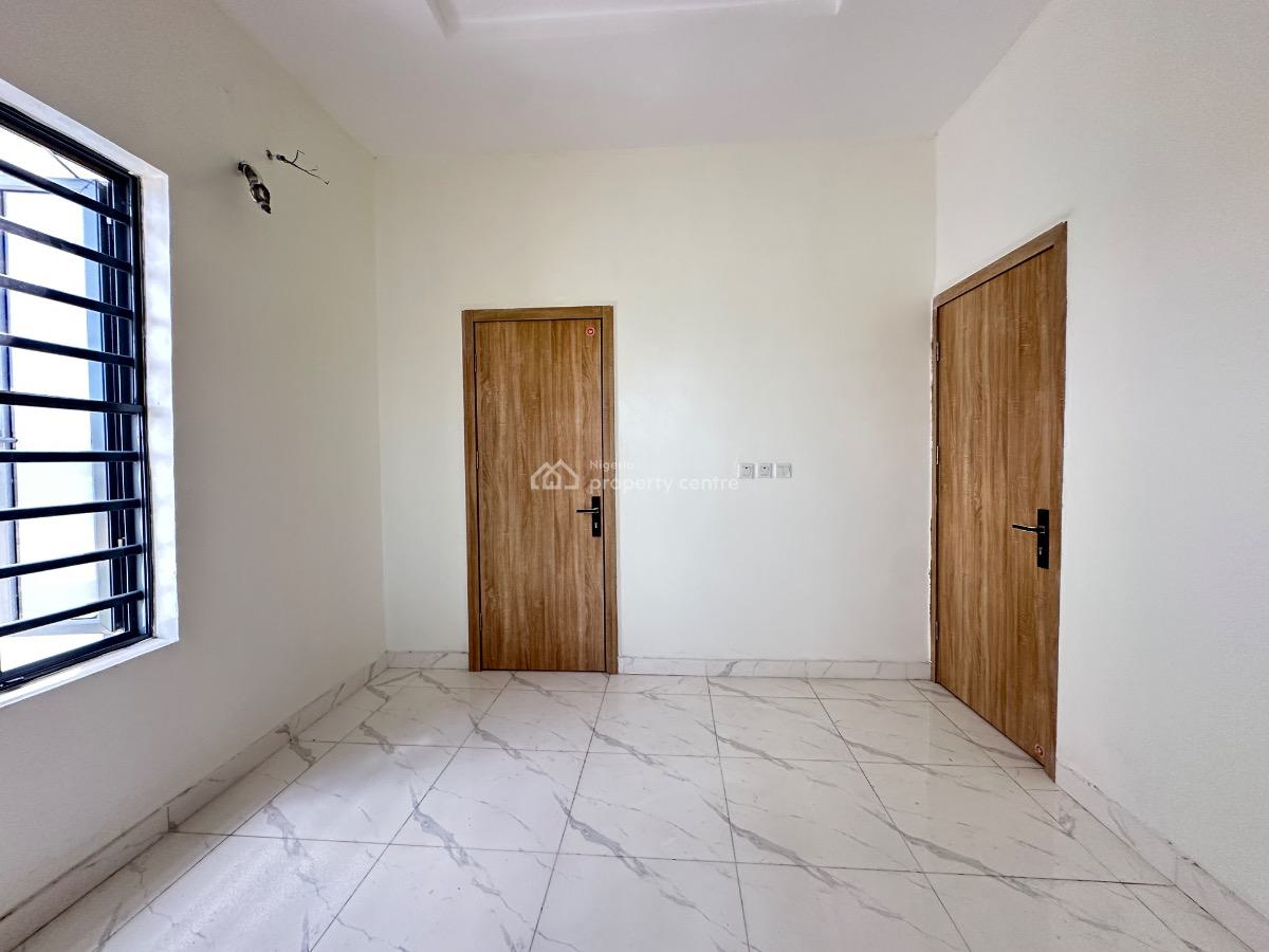 Elegant & Serviced Four Bedroom Semi-detached Duplex with Bq, Vgc, Lekki, Lagos, Semi-detached Duplex for Sale