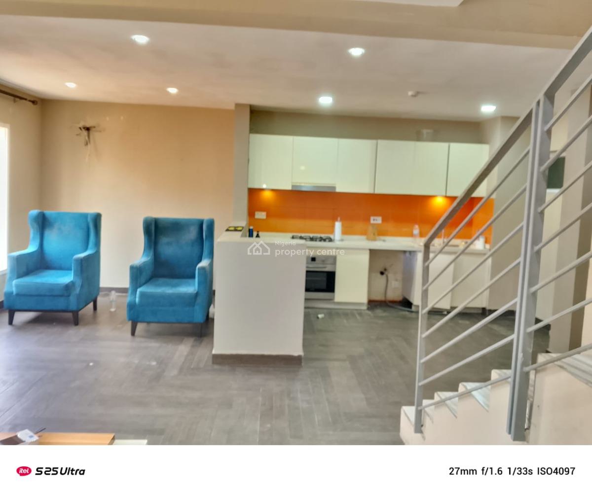 Well Maintained 2 Bedroom Maisonette, Agungi, Lekki, Lagos, Flat / Apartment for Rent