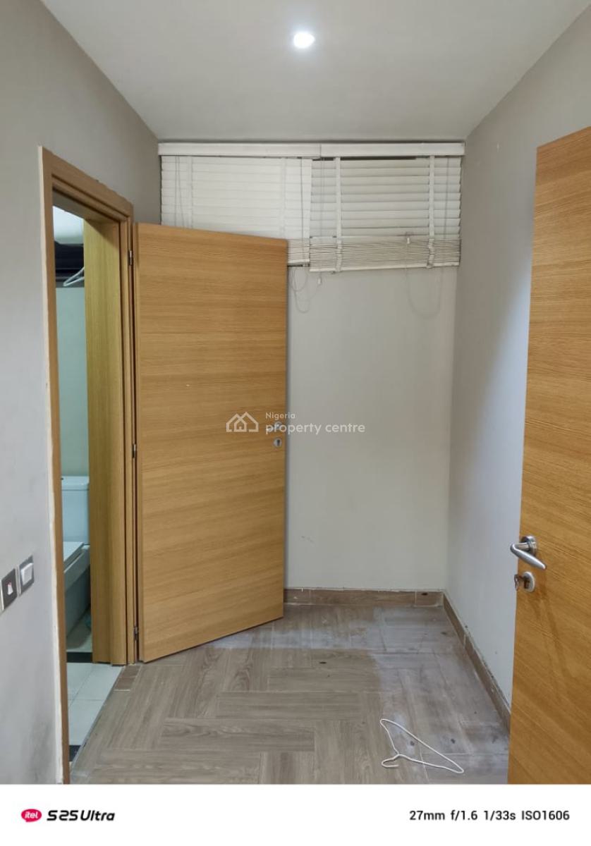 Well Maintained 2 Bedroom Maisonette, Agungi, Lekki, Lagos, Flat / Apartment for Rent