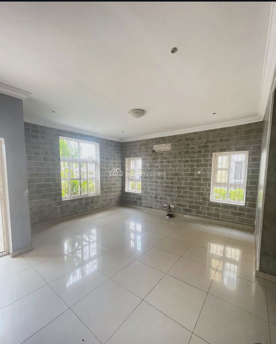 4 Bedroom Semi Duplex with Bq, Osapa, Lekki, Lagos, Semi-detached Duplex for Sale