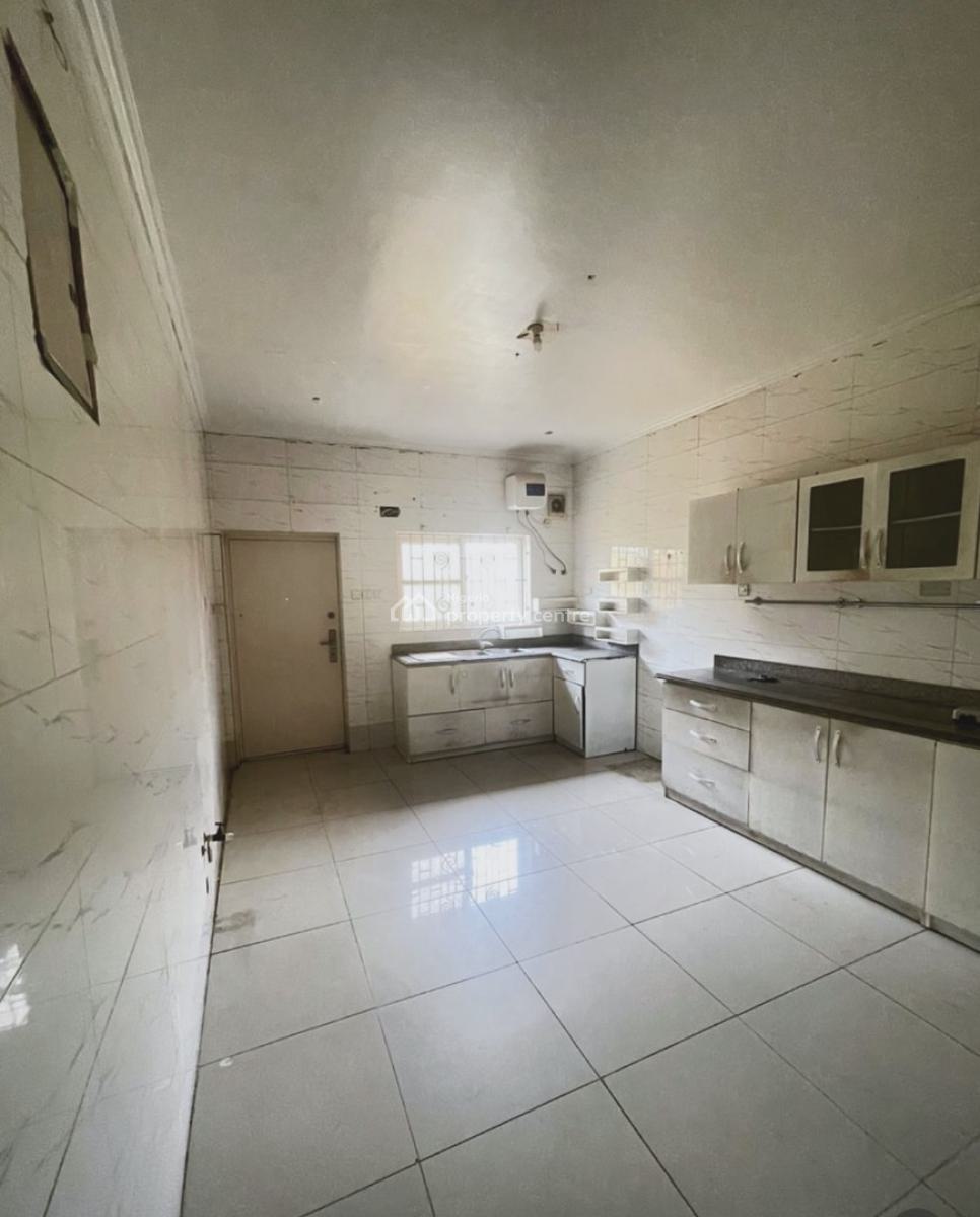 4 Bedroom Semi Duplex with Bq, Osapa, Lekki, Lagos, Semi-detached Duplex for Sale