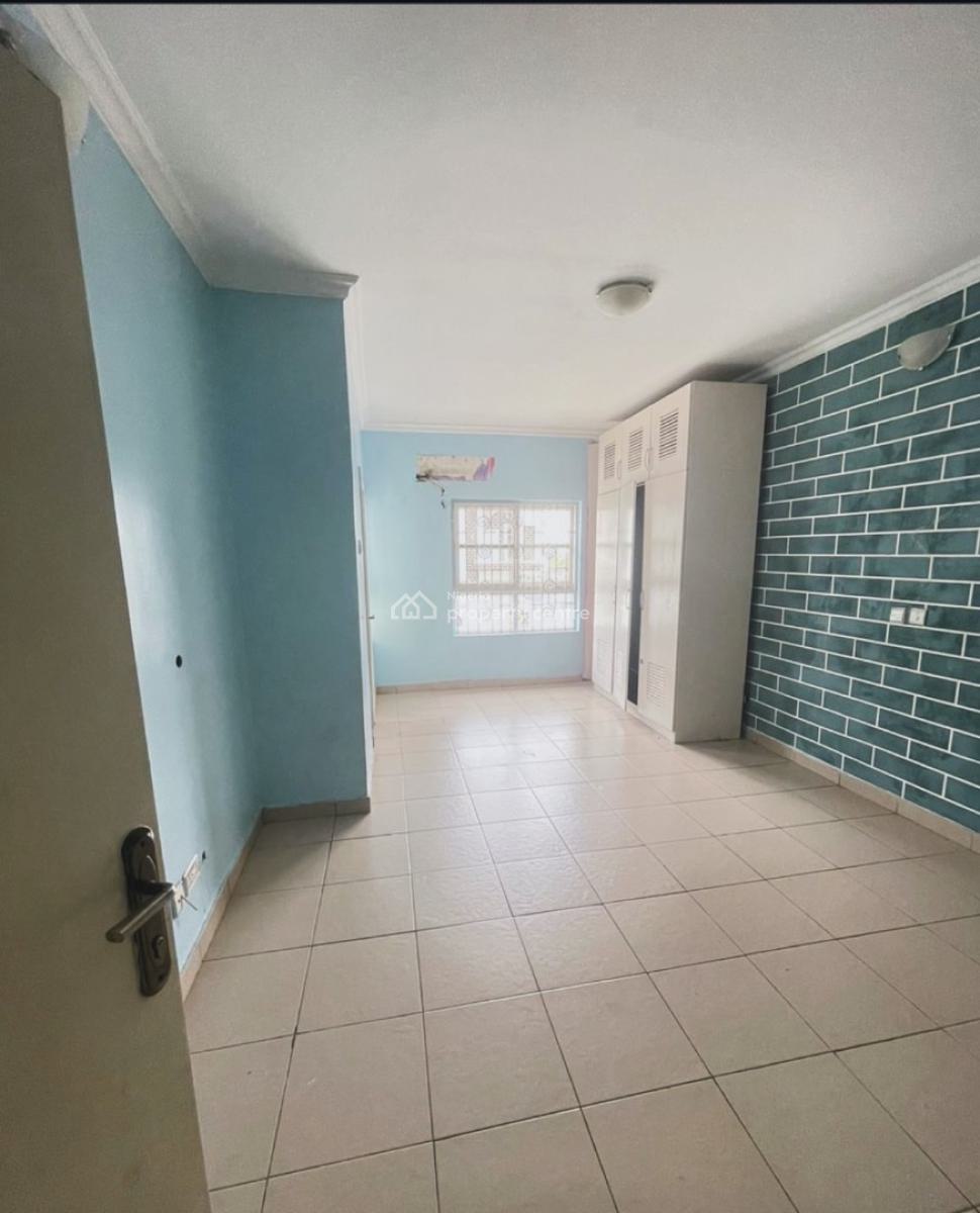 4 Bedroom Semi Duplex with Bq, Osapa, Lekki, Lagos, Semi-detached Duplex for Sale