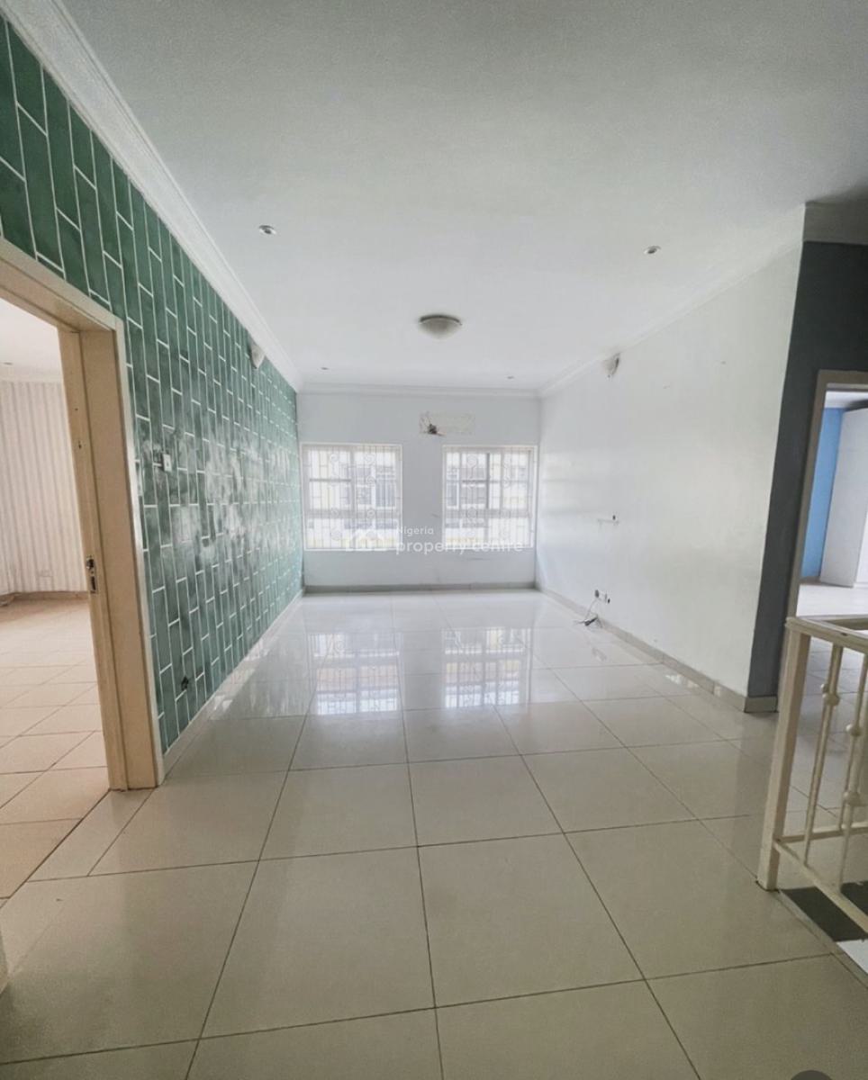 4 Bedroom Semi Duplex with Bq, Osapa, Lekki, Lagos, Semi-detached Duplex for Sale