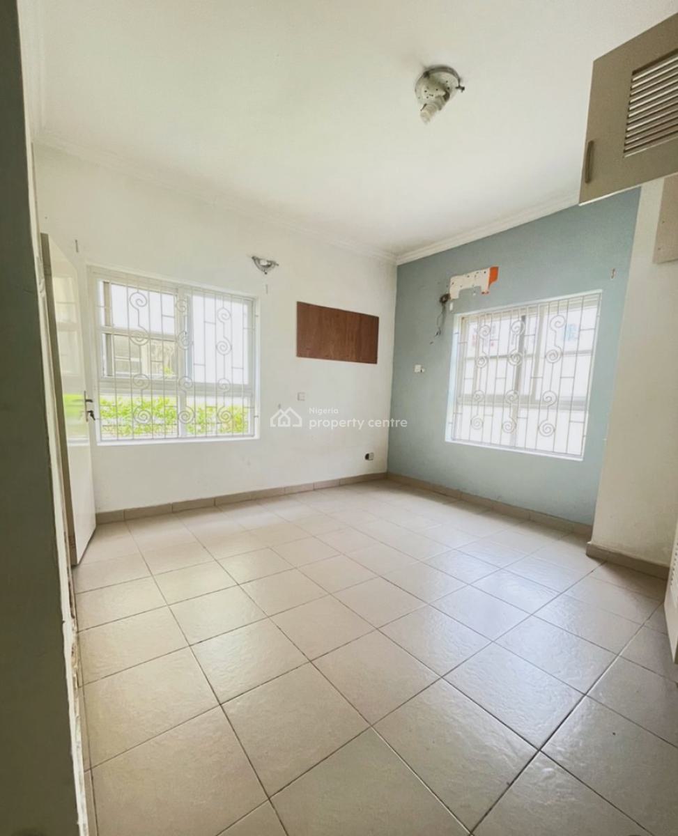 4 Bedroom Semi Duplex with Bq, Osapa, Lekki, Lagos, Semi-detached Duplex for Sale