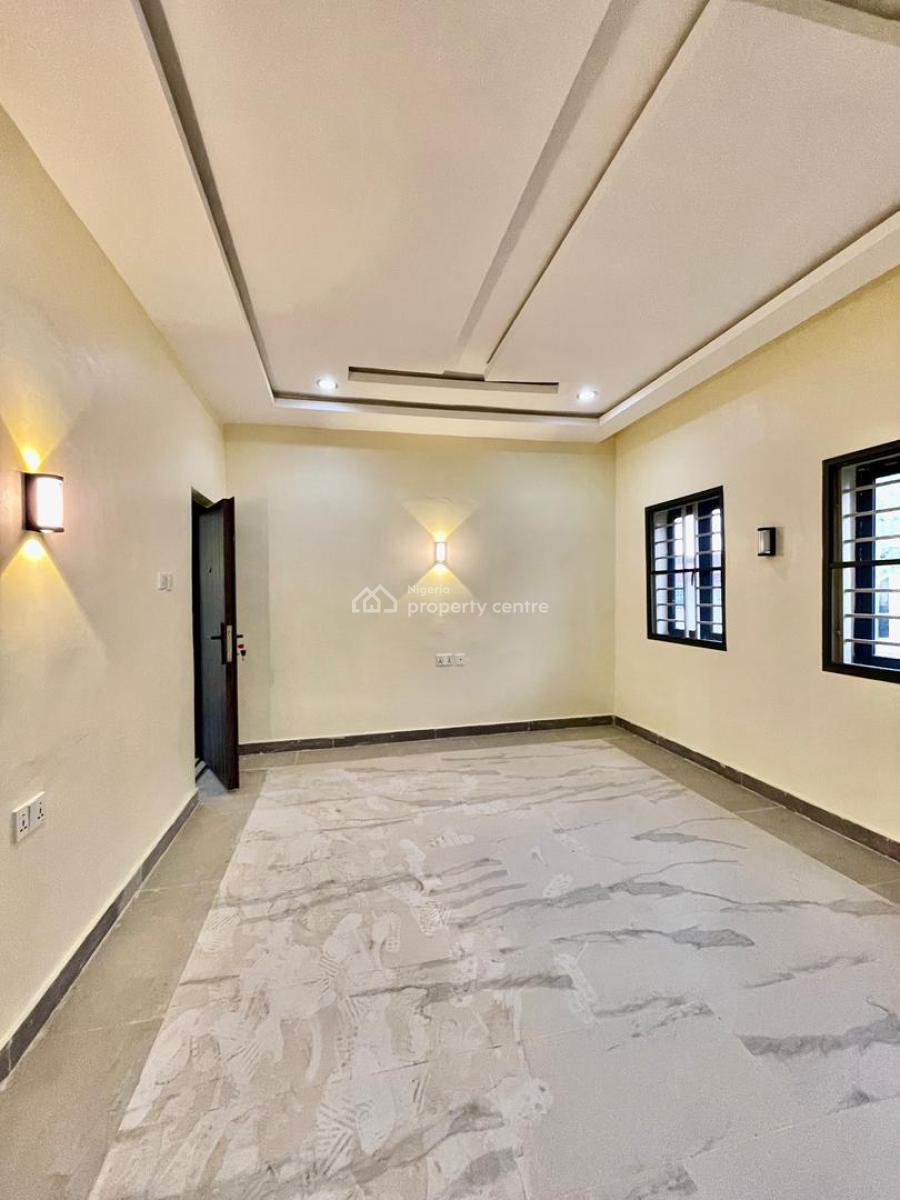 a 4 Bedroom Semi-detached Duplex with Bq (alone in a Compound), Fo1 Layout, Kubwa, Abuja, Semi-detached Duplex for Sale