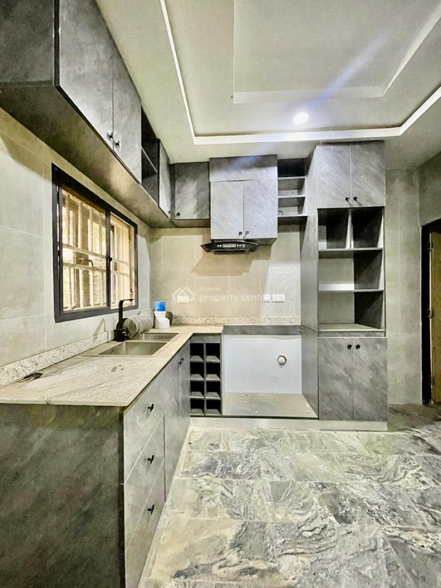 a 4 Bedroom Semi-detached Duplex with Bq (alone in a Compound), Fo1 Layout, Kubwa, Abuja, Semi-detached Duplex for Sale
