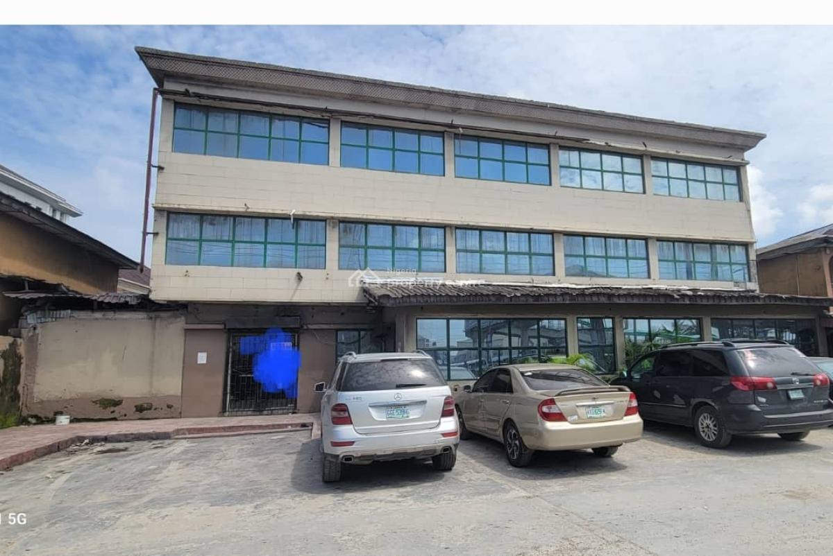 Hall on 2 Floors Church/warehouse Are Allowed, Lekki-epe Expressway Agungi, Lekki, Lagos, Commercial Property for Rent
