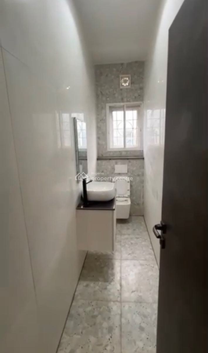 Exquisite 2 Bedroom En Suite Block of Flat, River Park Estate, Lugbe District, Abuja, Block of Flats for Sale