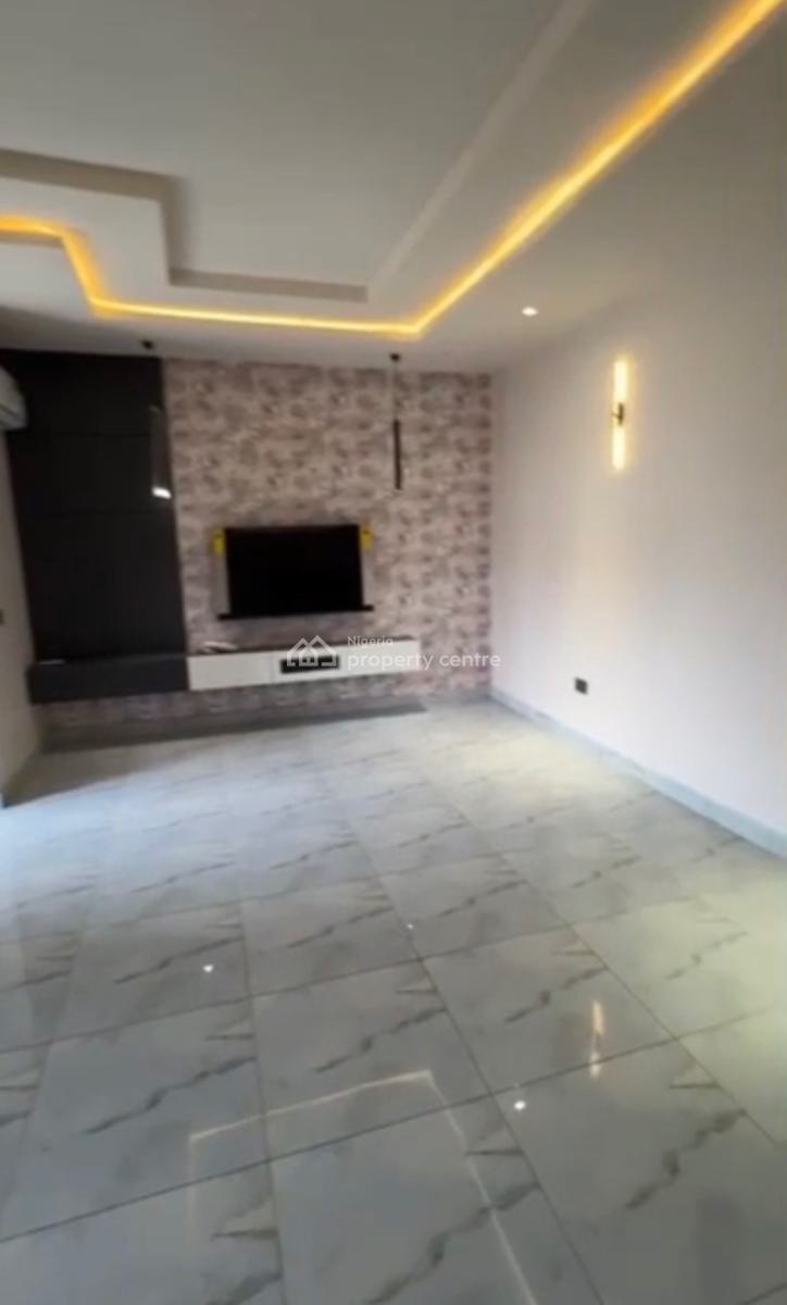 Exquisite 2 Bedroom En Suite Block of Flat, River Park Estate, Lugbe District, Abuja, Block of Flats for Sale
