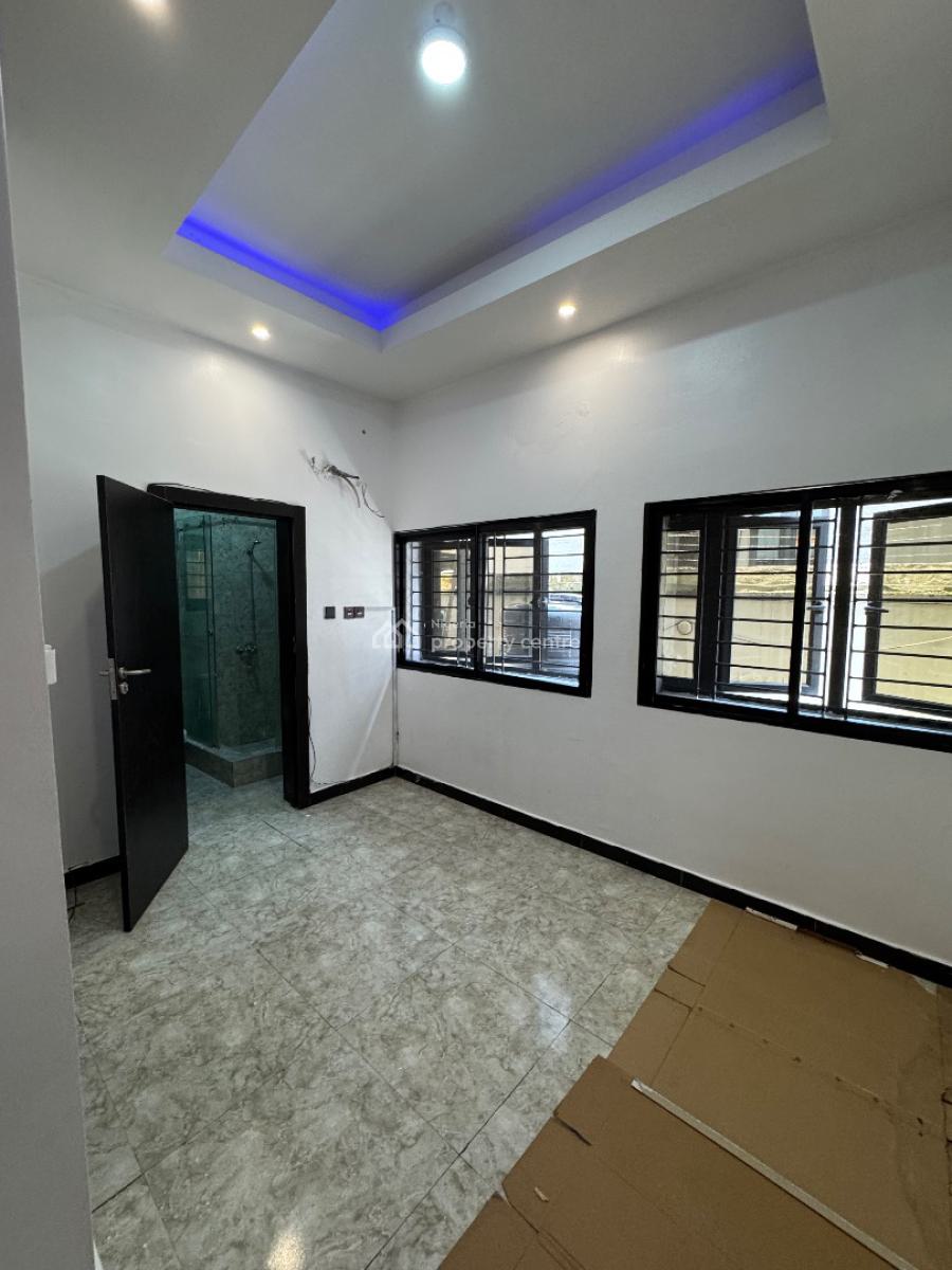Luxury 3 Bedroom Apartment Self Compound, Chevron, Lekki Expressway, Lekki, Lagos, Flat / Apartment for Rent