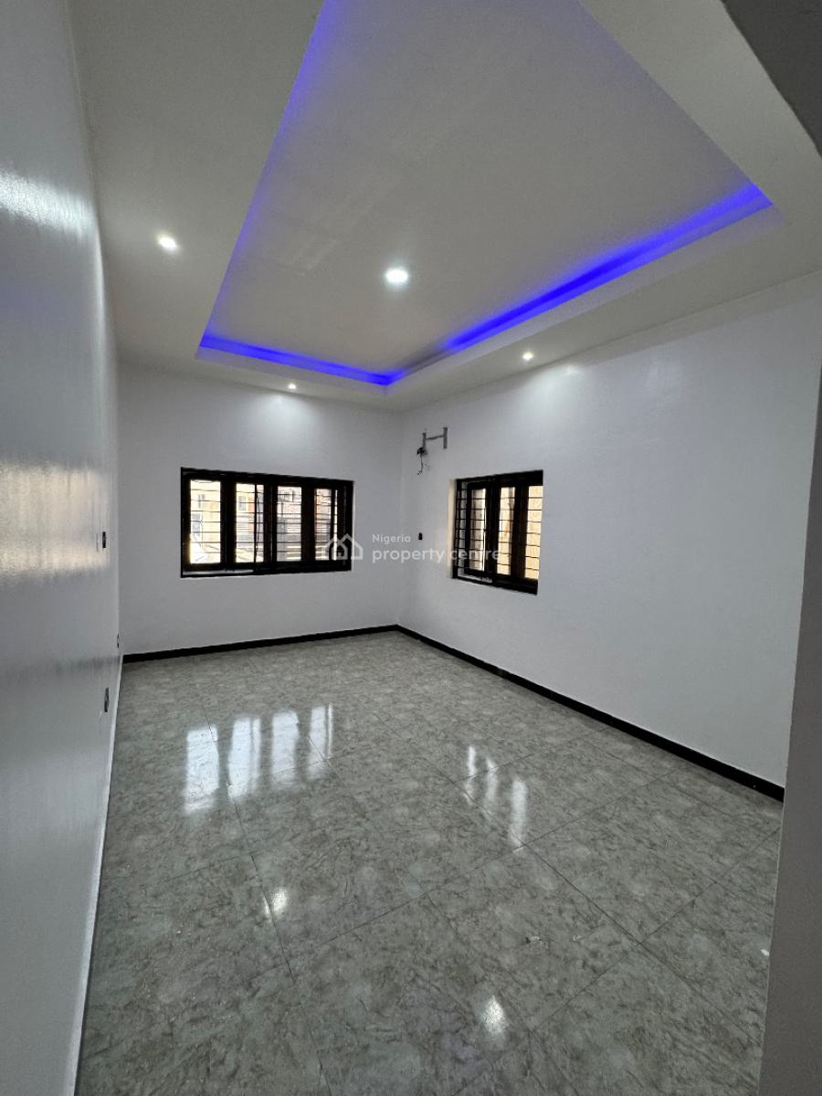 Luxury 3 Bedroom Apartment Self Compound, Chevron, Lekki Expressway, Lekki, Lagos, Flat / Apartment for Rent