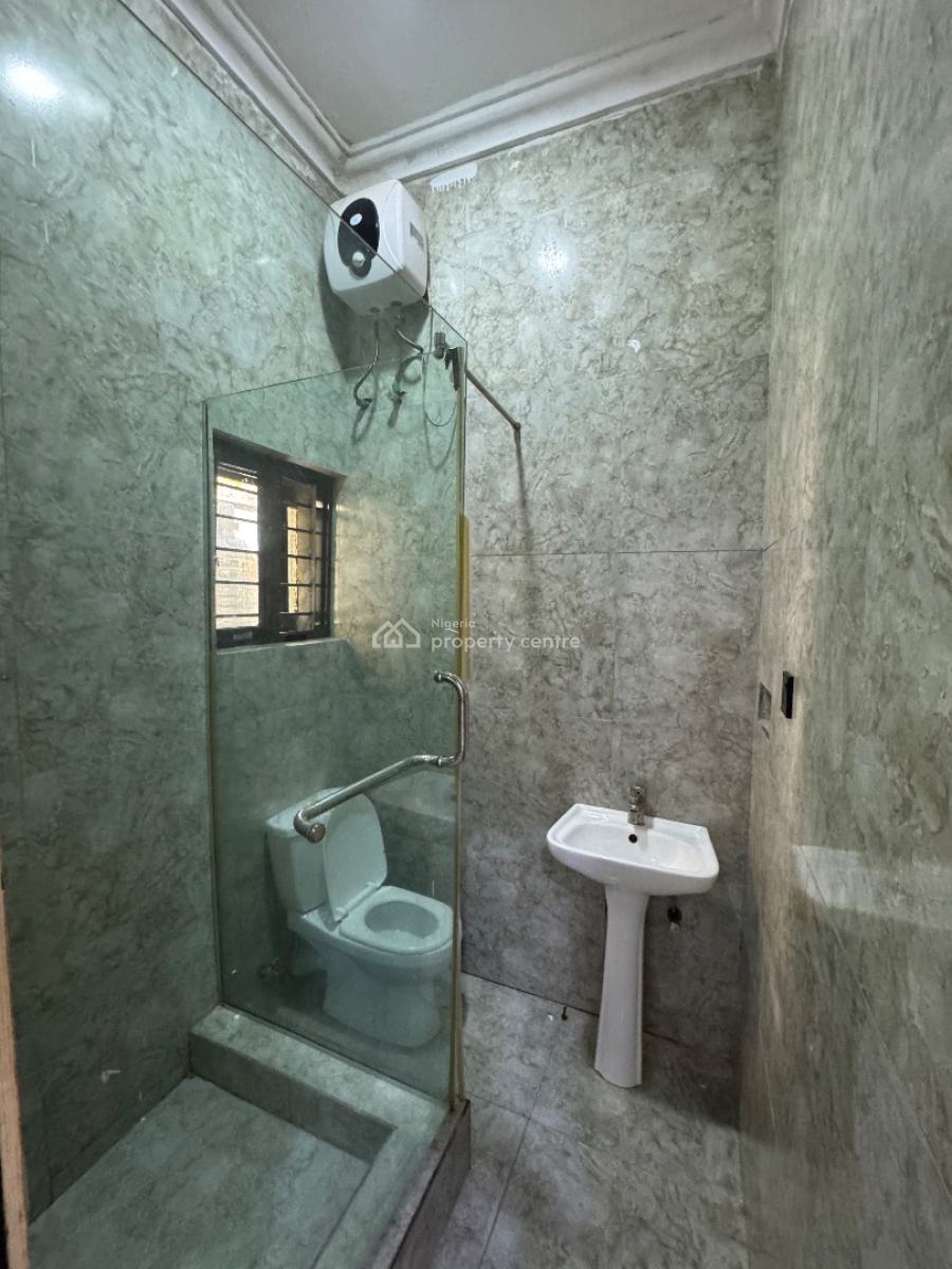 Luxury 3 Bedroom Apartment Self Compound, Chevron, Lekki Expressway, Lekki, Lagos, Flat / Apartment for Rent