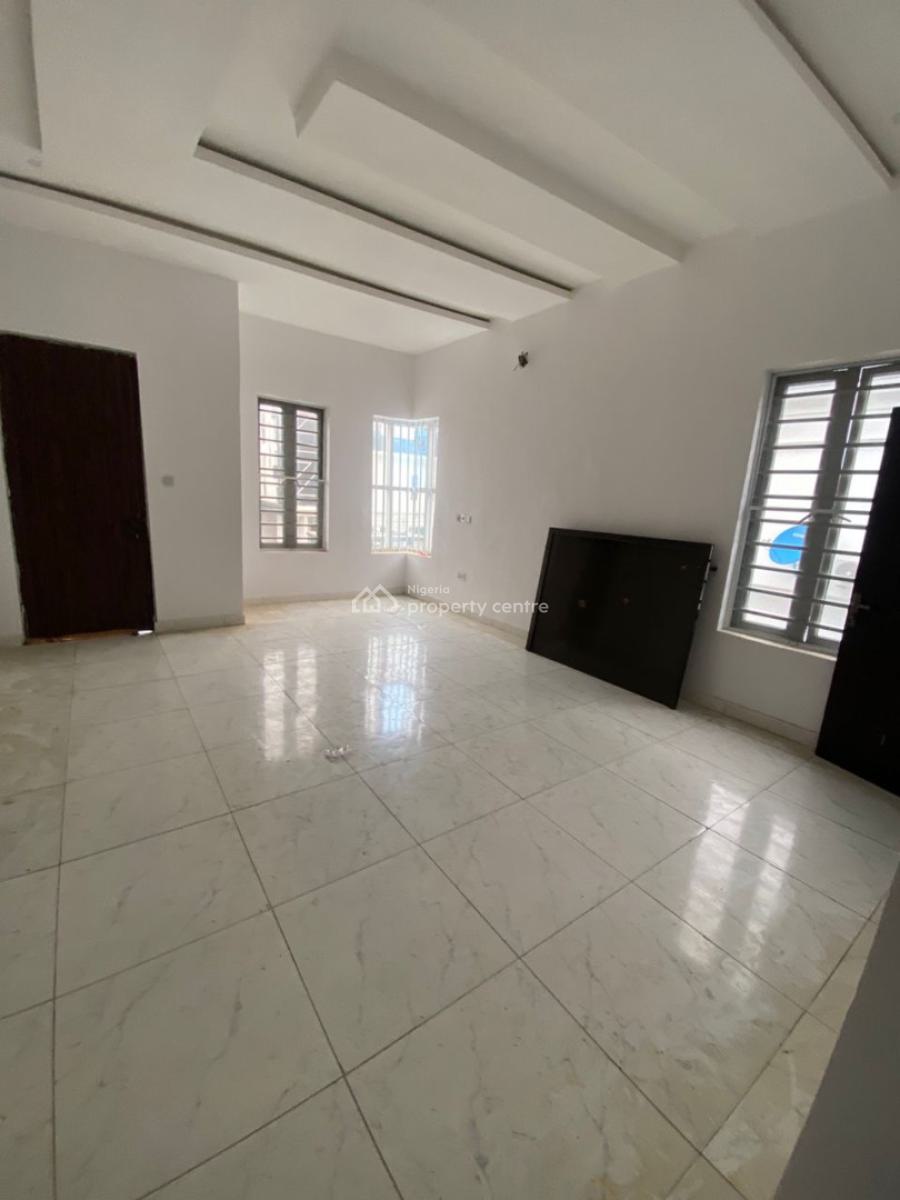5 Bedrooms Commercial Duplex with Bq, Orchid Road, Lekki Phase 2, Lekki, Lagos, School for Rent