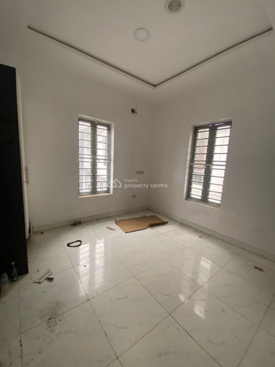 5 Bedrooms Commercial Duplex with Bq, Orchid Road, Lekki Phase 2, Lekki, Lagos, School for Rent
