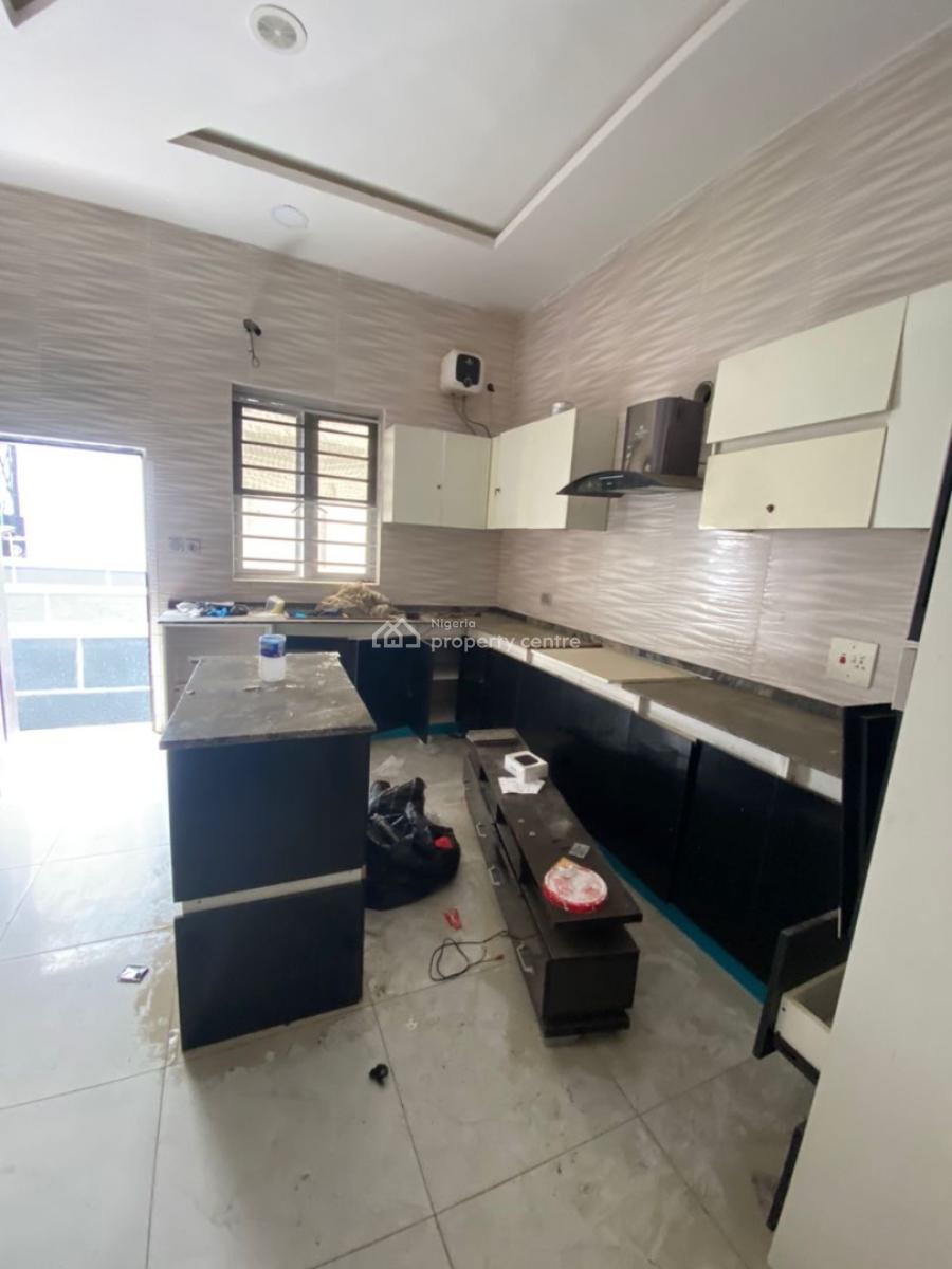 5 Bedrooms Commercial Duplex with Bq, Orchid Road, Lekki Phase 2, Lekki, Lagos, School for Rent