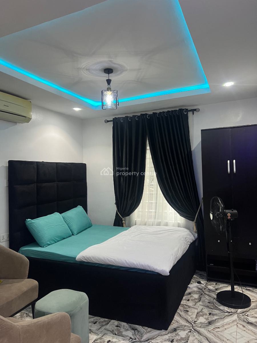 Well Furnished and Serviced Studio Apartment, 8 Lawal Street, Jibowu, Yaba, Lagos, Self Contain (single Rooms) for Rent