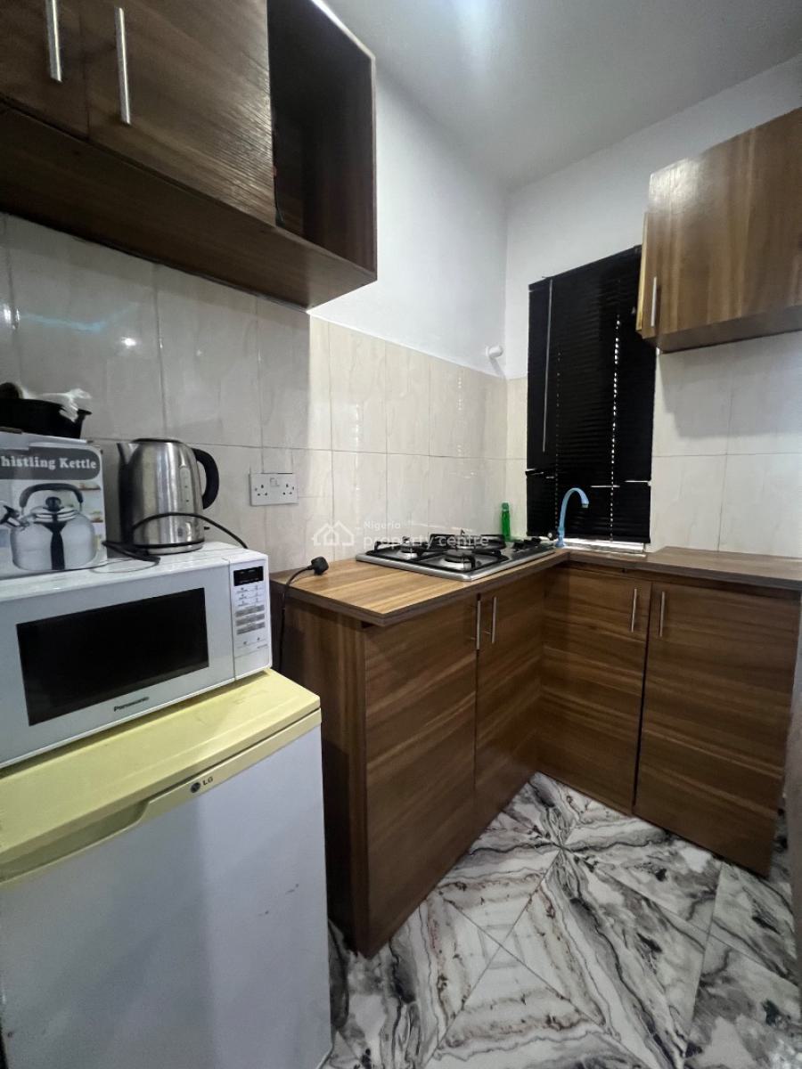 Well Furnished and Serviced Studio Apartment, 8 Lawal Street, Jibowu, Yaba, Lagos, Self Contain (single Rooms) for Rent