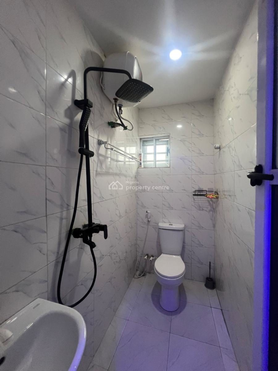Well Furnished and Serviced Studio Apartment, 8 Lawal Street, Jibowu, Yaba, Lagos, Self Contain (single Rooms) for Rent