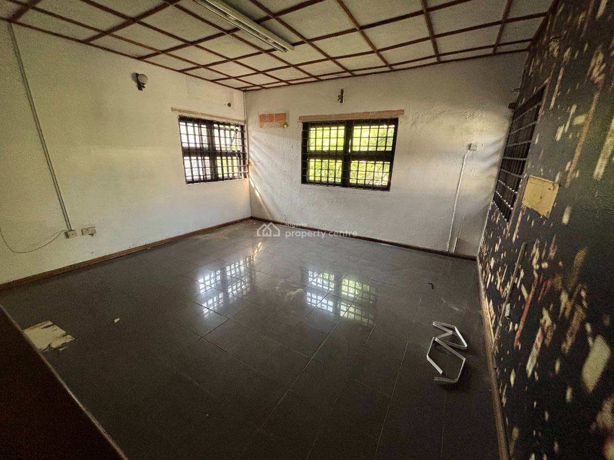 6 Bedrooms Detached Duplex, Ikoyi, Lagos, Commercial Property for Rent