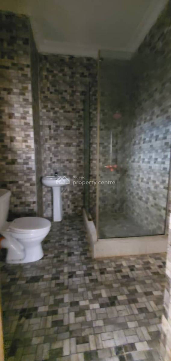 Spacious 2 Bedroom Flat, Osapa, Lekki, Lagos, Flat / Apartment for Rent