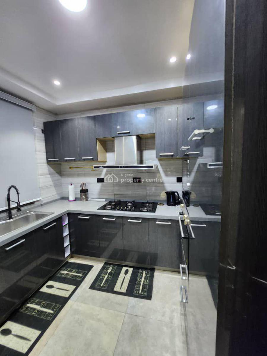 3 Bedrooms Duplex Self Compound, Off Sowemimo Street, Ikeja Gra, Ikeja, Lagos, Detached Duplex Short Let