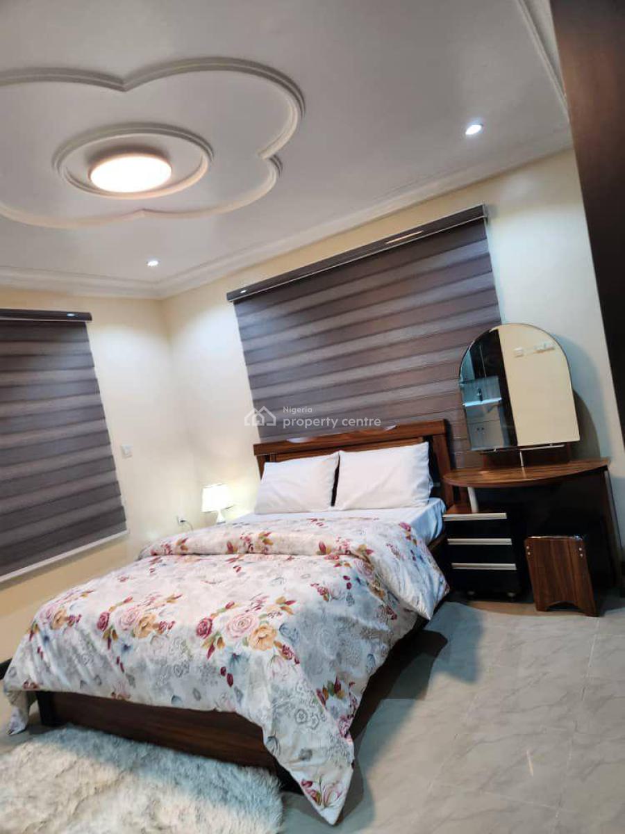 3 Bedrooms Duplex Self Compound, Off Sowemimo Street, Ikeja Gra, Ikeja, Lagos, Detached Duplex Short Let