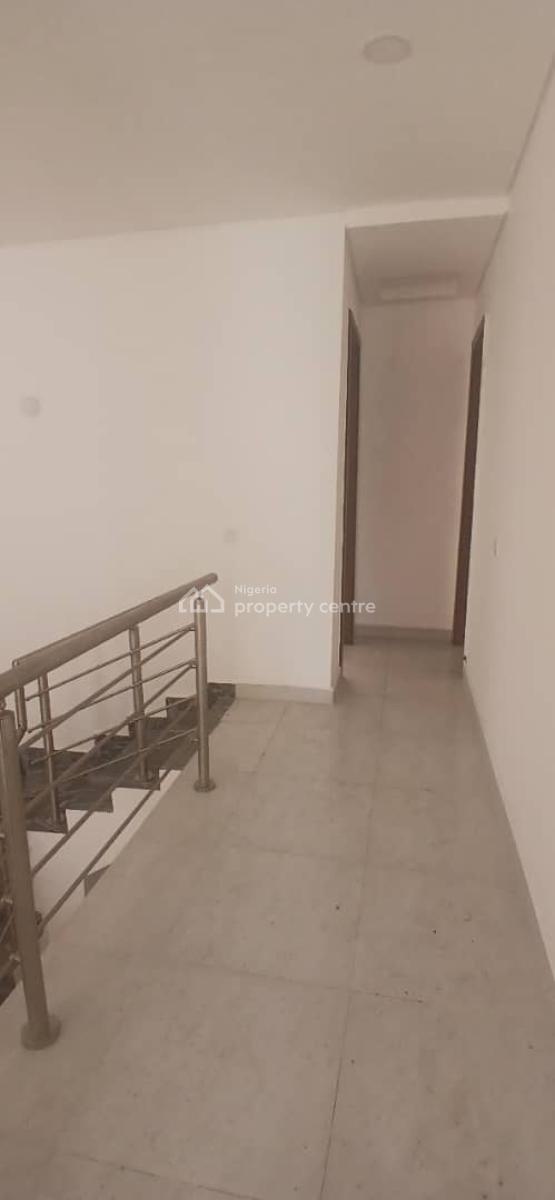 Massive Semi Detached Duplex, Twins Lake Chevron Lekki Lagos, Lekki, Lagos, Flat / Apartment for Rent