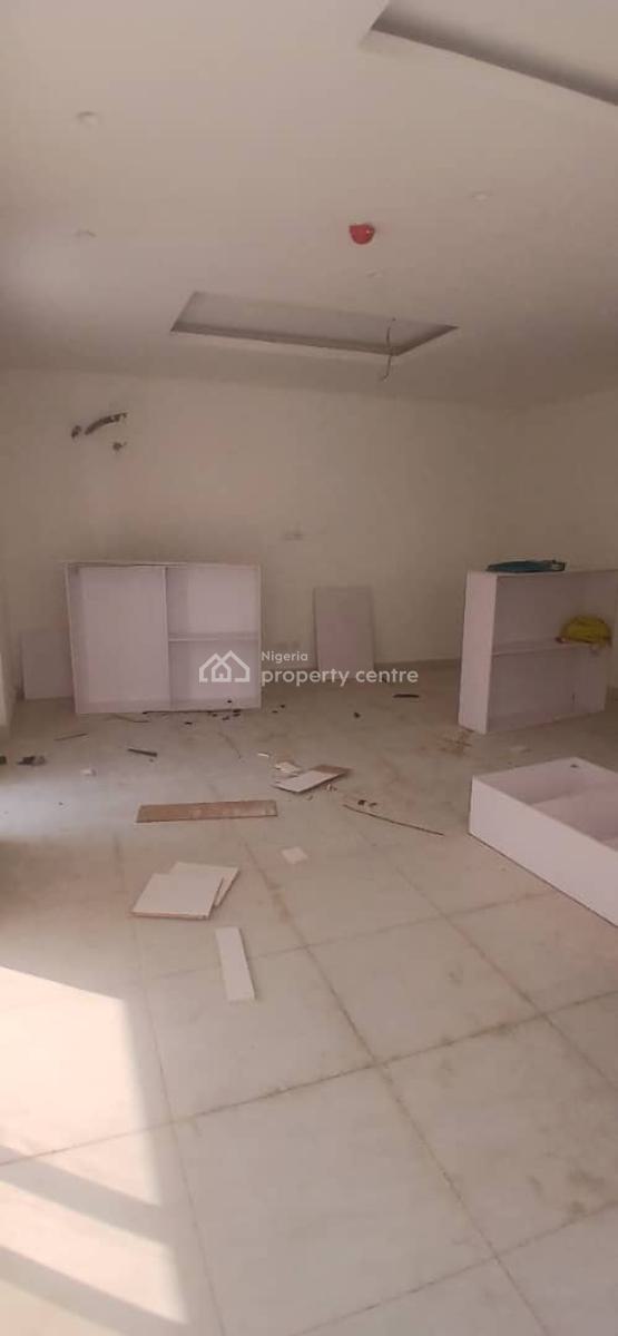 Massive Semi Detached Duplex, Twins Lake Chevron Lekki Lagos, Lekki, Lagos, Flat / Apartment for Rent
