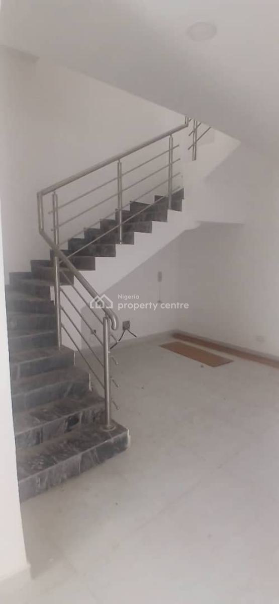 Massive Semi Detached Duplex, Twins Lake Chevron Lekki Lagos, Lekki, Lagos, Flat / Apartment for Rent