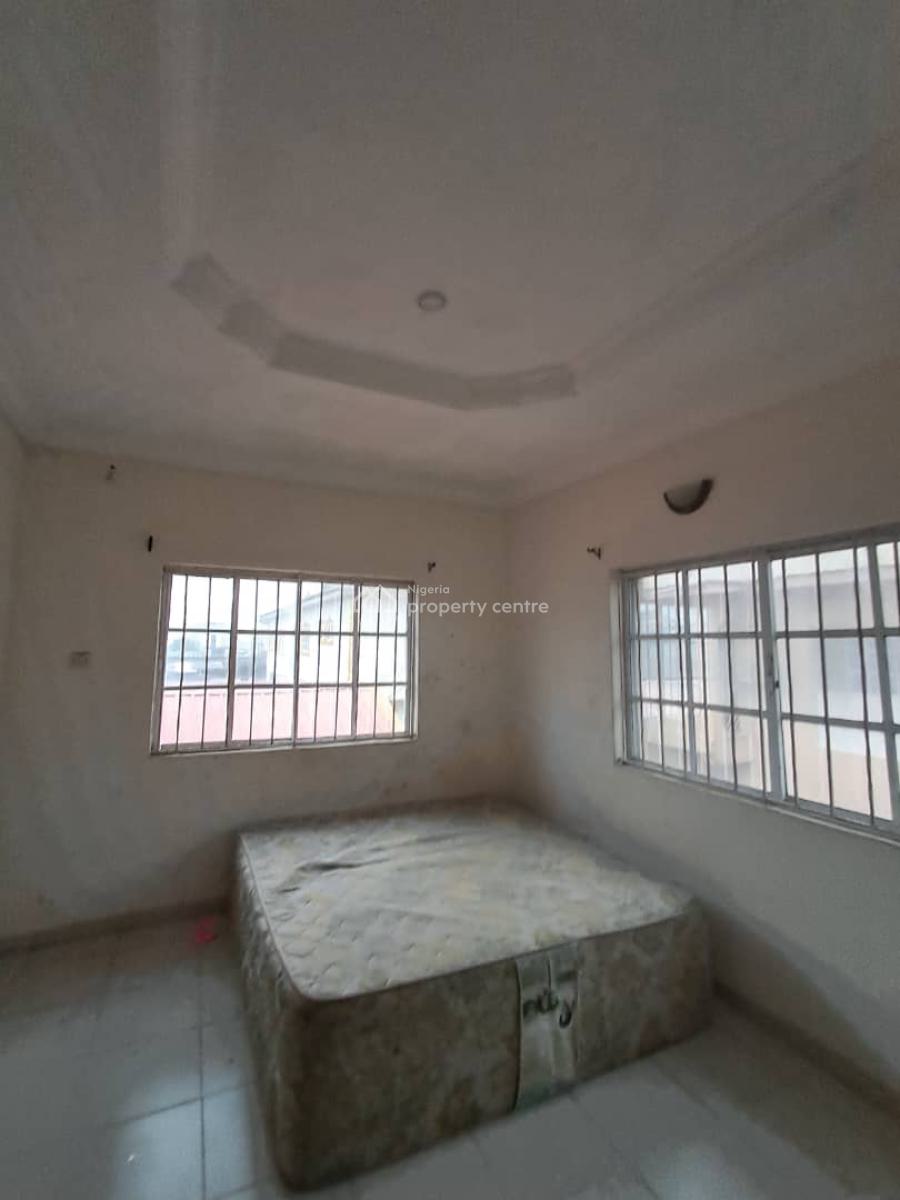 Spacious 2-bedroom Flat Upstairs, Okun Ajah, Ajah, Lagos, Flat / Apartment for Rent