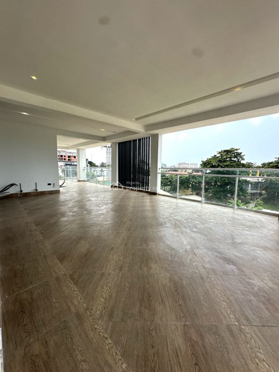 5 Bedroom Luxury Penthouse, Off Queens Drive, Ikoyi, Lagos, Flat / Apartment for Sale