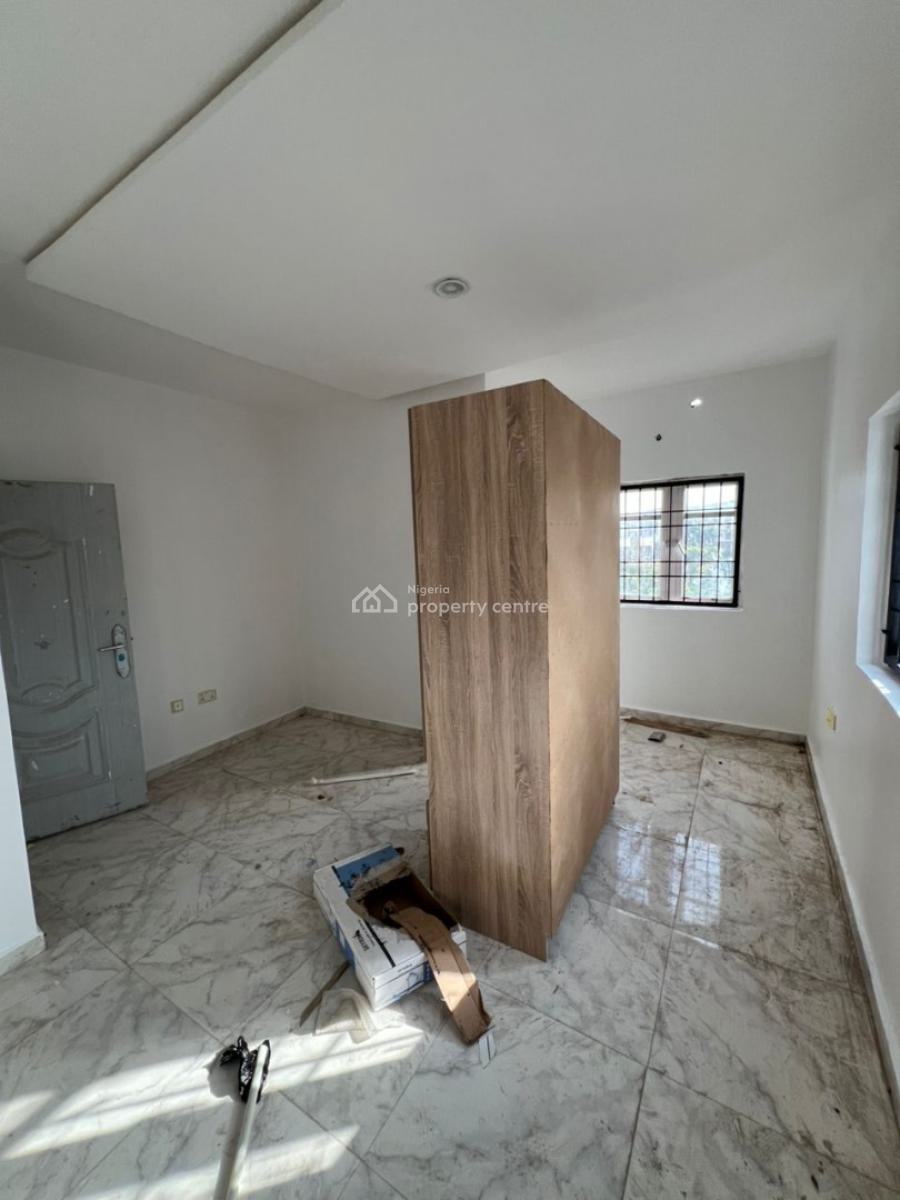 3 Bedroom with Bq 2nd Floor, Stella Maris College Axis, Life Camp, Abuja, Flat / Apartment for Rent