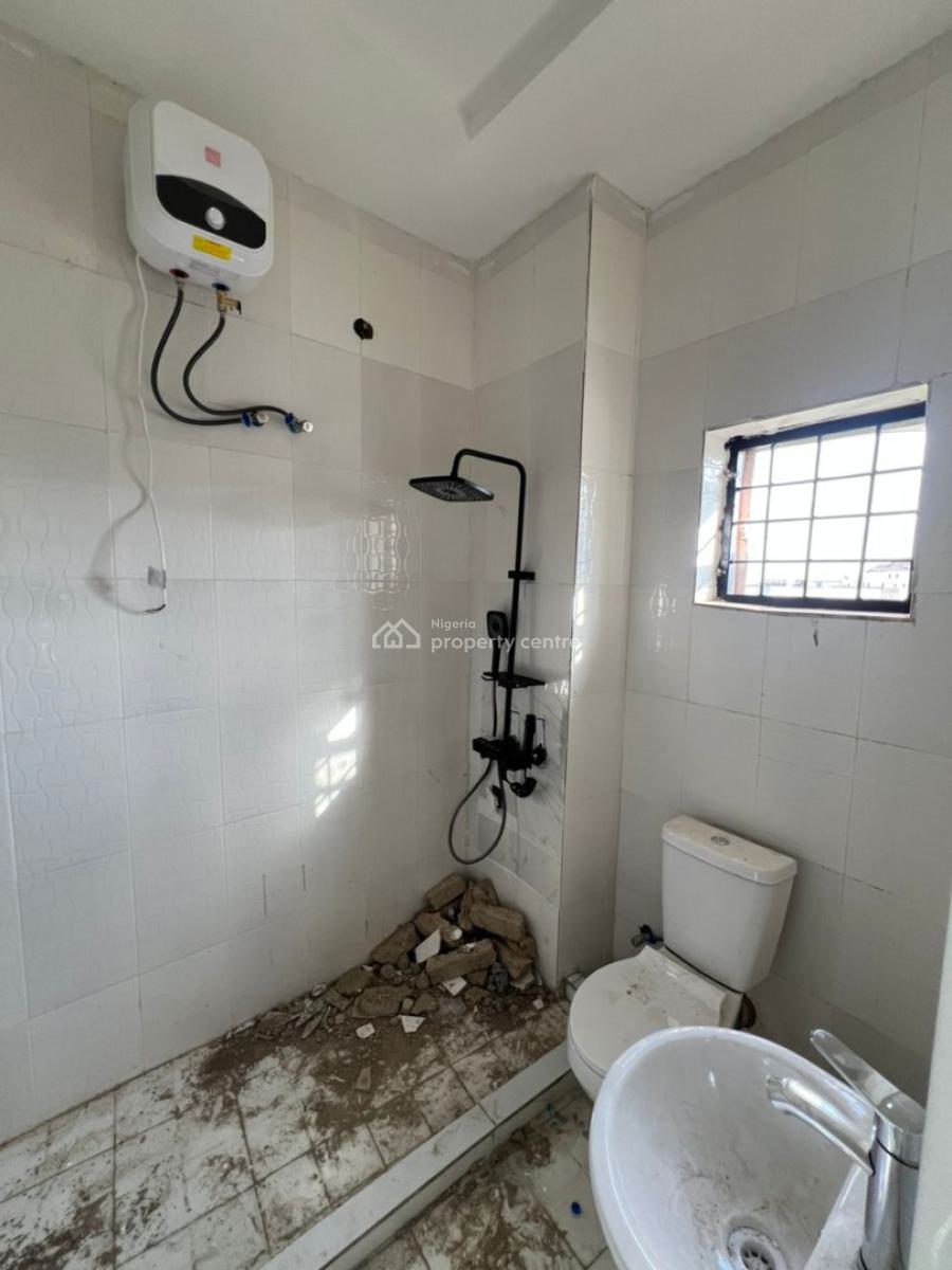 3 Bedroom with Bq 2nd Floor, Stella Maris College Axis, Life Camp, Abuja, Flat / Apartment for Rent