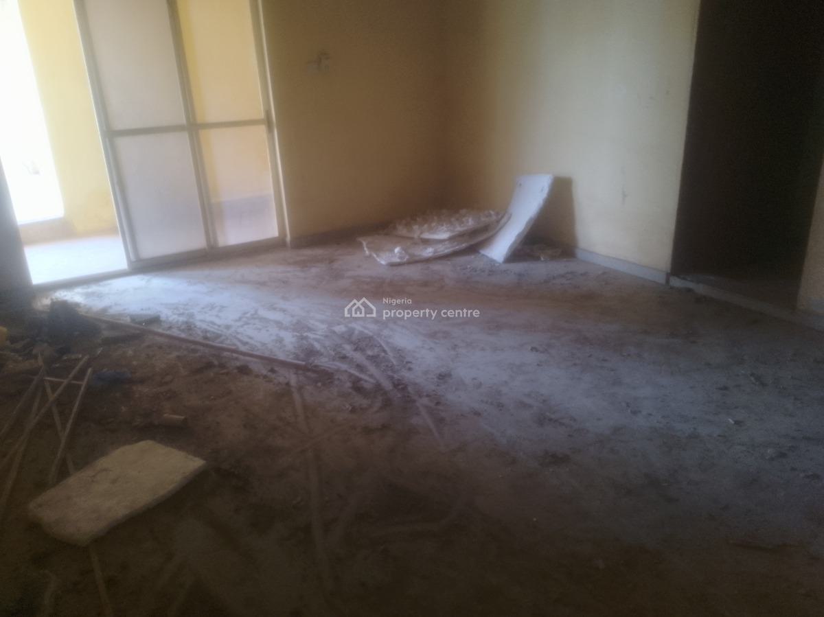 Strategic Office Space, Jahi, Abuja, Plaza / Complex / Mall for Sale