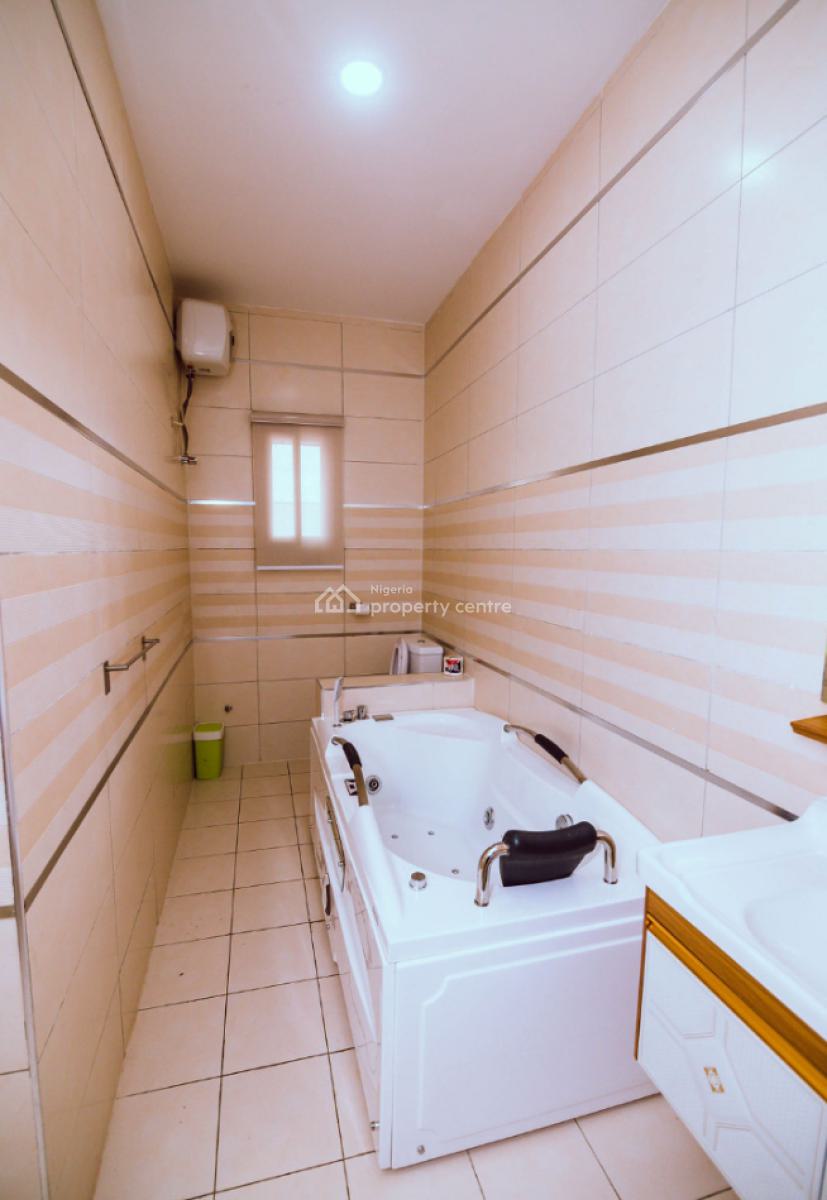3 Bedroom Apartment, Osapa, Lekki, Lekki, Lagos, Flat / Apartment Short Let