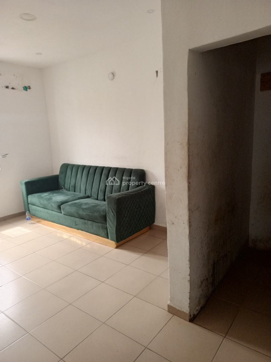 Clean Spacious Room and Parlor Upstairs, Akins, Ado, Ajah, Lagos, Mini Flat (room and Parlour) for Rent