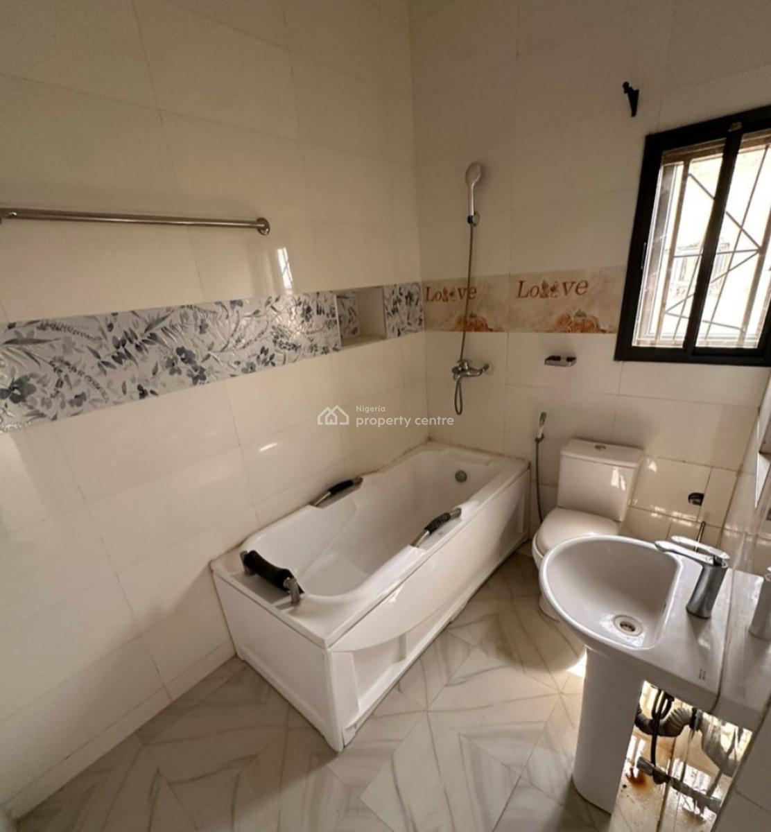 4 Bedroom Terraced Duplex, Gaduwa, Abuja, Terraced Duplex for Sale