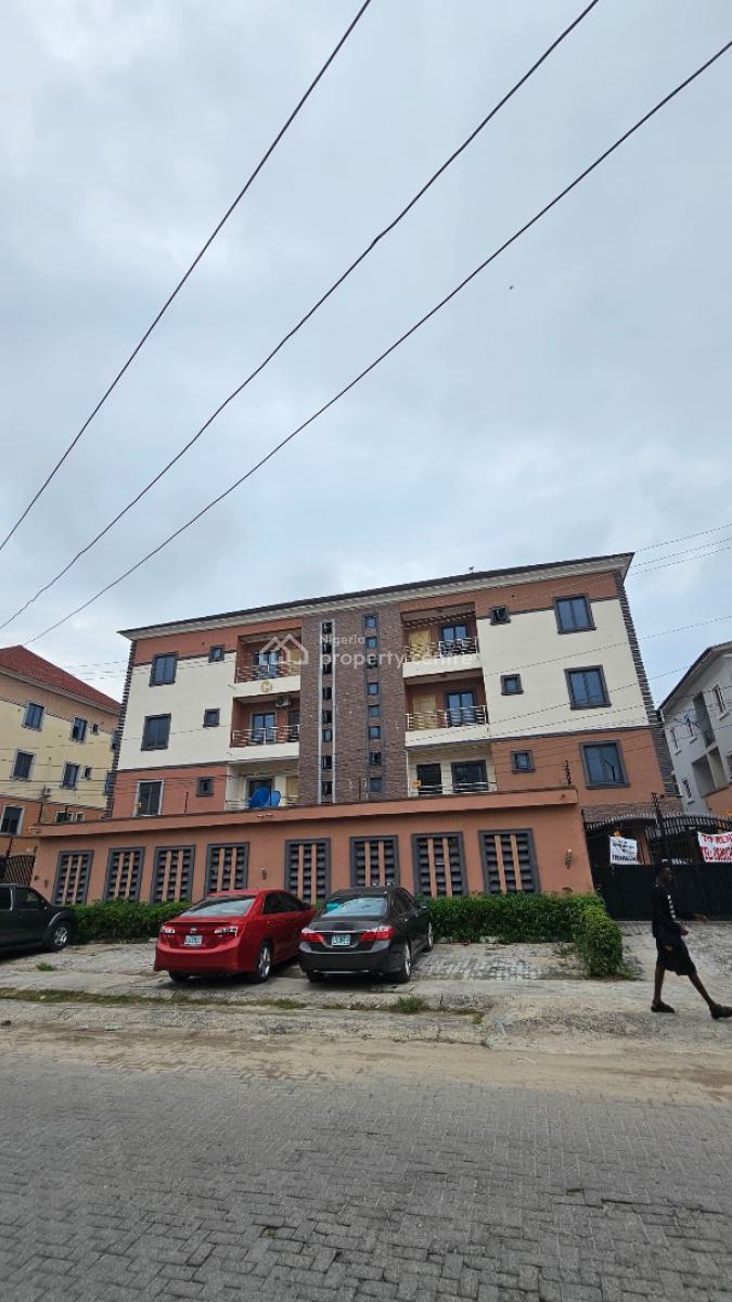 2 & 3 Bedroom Apartment Plus Bq, Lekki Phase 1, Lekki, Lagos, Flat / Apartment for Rent