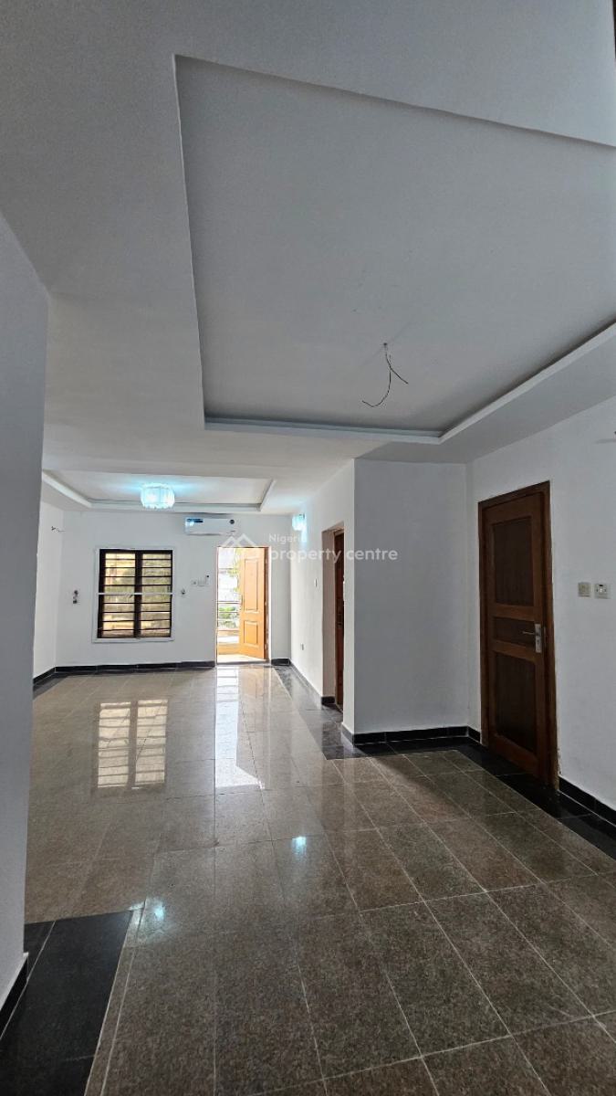 2 & 3 Bedroom Apartment Plus Bq, Lekki Phase 1, Lekki, Lagos, Flat / Apartment for Rent
